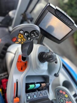 Zemědělský traktor New Holland T7.250 AutoComand, rok výroby - 5