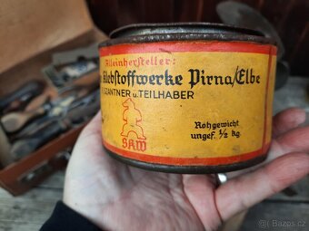 Plechovky / staré obaly - 5