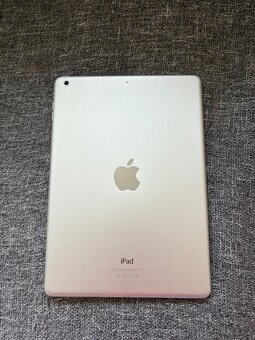 Apple iPad Air - 5