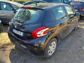 Peugeot 208 1,4 HDi - 5