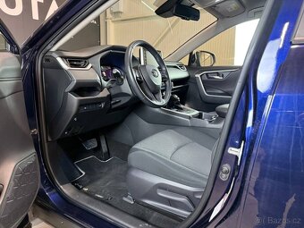 Toyota RAV-4 2.5 Hybrid r.2019 87 t.km. původ ČR - 5