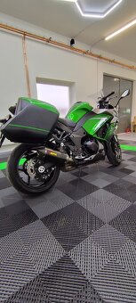 Kawasaki Z 1000 SX - 5