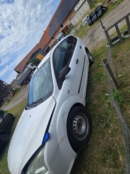 Prodám náhradní díly Ford Focus - 5