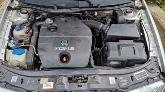 Prodám škoda octavia 1 kombi 1,9 TDI 81 kw rotačka, xenony - 5