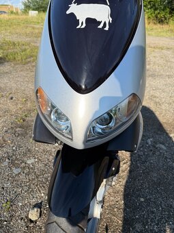 Aprilia Area 51 - 5