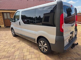 Opel Vivaro 2.0CDTI 84Kw 8-Míst - 5