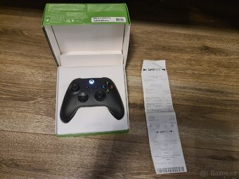 Ovladač xbox series - 5