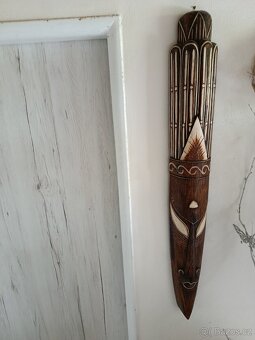 17 ks dřevěných masek - 5