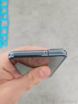 Samsung s22 8/256Gb - 5