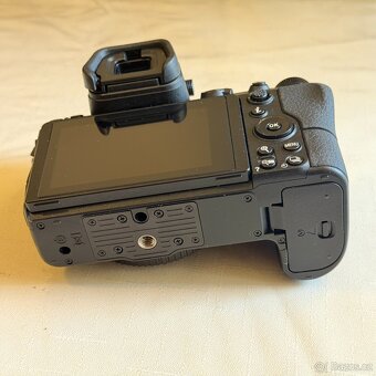 Nikon Z6 + příslušentví - 5