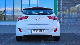 Hyundai i30 1,6 GDI 99kW jen 64.000km - 5