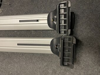 THULE STŘEŠNÍ NOSIČ PŘÍČNÍKY ZAHRÁDKA VOLVO XC60 XC90 - 5