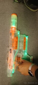 Prodám sadu nerf - 5