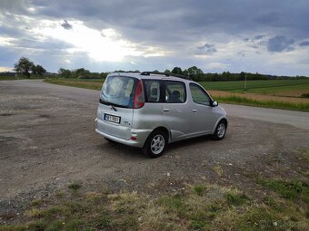 Toyota Yaris Verso 1.3 VVTi - 5