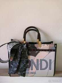 Prodám kabelku Fendi - 5