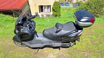 Suzuki Burgman 650 - 5
