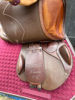 Skokový kentaur naxos - 5