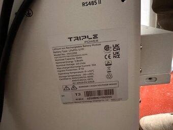 Solax hybridní zestava s bateriemi - 5