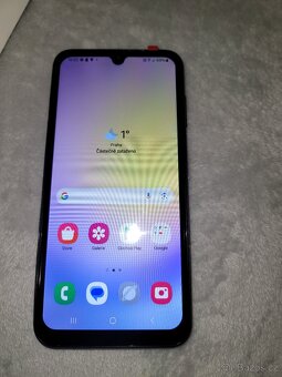 Samsung Galaxy A25 5G – 128 GB, Android 16, nový displej - 5