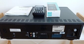 videorekordér VHS Grundig HIFI - 5