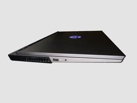 Herní notebook 15" Lenovo i7-10750H, RTX 2060, 32 GB RAM - 5