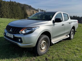MITSUBISHI L200  2.4 DIESEL  4x 4 - 5