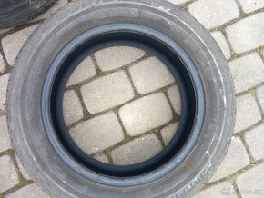 Pneu 185/60/15  Bridgestone Fabia 3 - 5