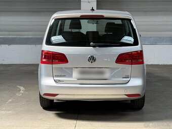 Volkswagen Touran 1.6 TDI , 77 kW nafta, 2011 - 5