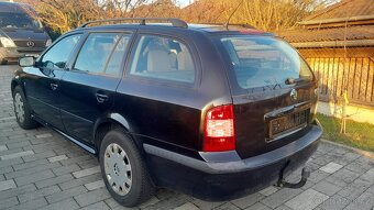 Śkoda Octavia Tour 1,9 TDI, r. v. 2010 - 5