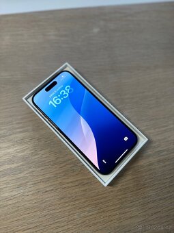 iPhone 15 Pro - KRÁSNÝ STAV - 5