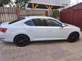 Škoda Superb 1.5 TSI MAN StyleTop+ NEZTOP TZ ZÁRUKA - 5