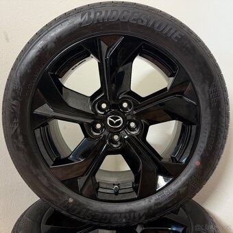 MAZDA CX-30 5x114,3 R18 ET45+LETNÍ 215/55R18 6/5mm - 5
