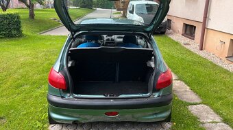Peugeot 206 1.1, 44 kW, 2001 - 5