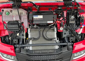 Iveco S-WAY 570 6x2 - tahač návěsů + hydraulika - 5