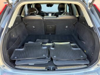 2019 Volvo XC60 T5 Momentum 2.0 FWD - 5