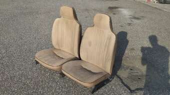 Přední sedadla Škoda Rapid 130 135 136 - 5