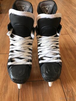 Brusle Bauer Hyperlite 6,5 pěkný stav - 5