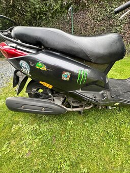 Skútr Yamaha Vity 125 - 5