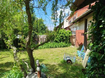 Prodej stavebního pozemku 1355 m² - 5