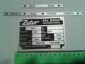 sada štítků Zetor 2011,2511,3011,3511,3545,4011,3017 - 5