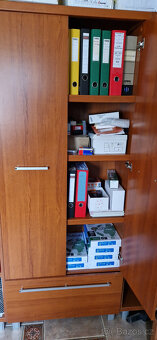 Obyčejné i luxusní skříně. - 5