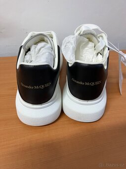 Alexander McQueen vel 44 - 5