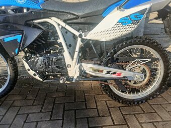 Yuki 125SG - 5