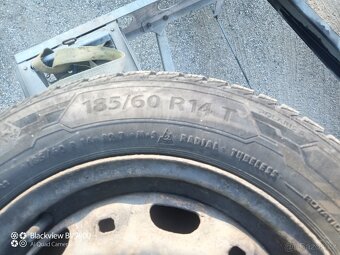 Zimní Pneumatiky Barum 185/60 R14 na disku Fabia 5x100. - 5
