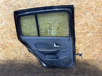 NASTROJENÉ LEVÉ ZADNÍ DVEŘE RENAULT CLIO 2001-2005 - 5