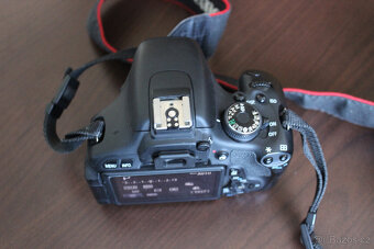 Canon EOS 600D - 5