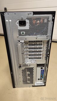 Server HP ProLiant ML350e Gen8 - 5