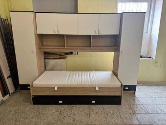 Dětský pokoj jednolůžko s přistýlkou se skříněmi viz foto - 5