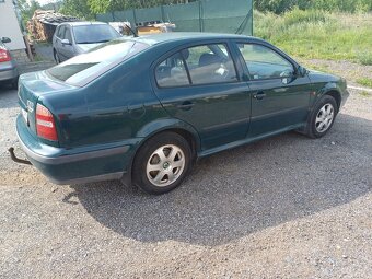 škoda octavia 1, 1.6 55kw, r.v. 2000 - 5
