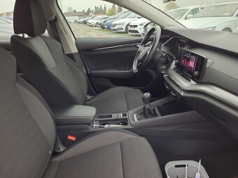 Škoda Octavia IV, pronájem - 5